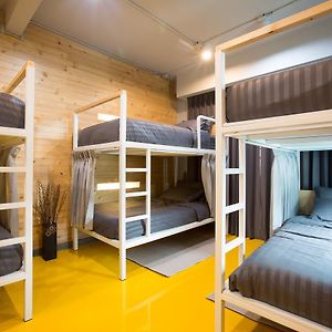 Dormitory Room Mixed